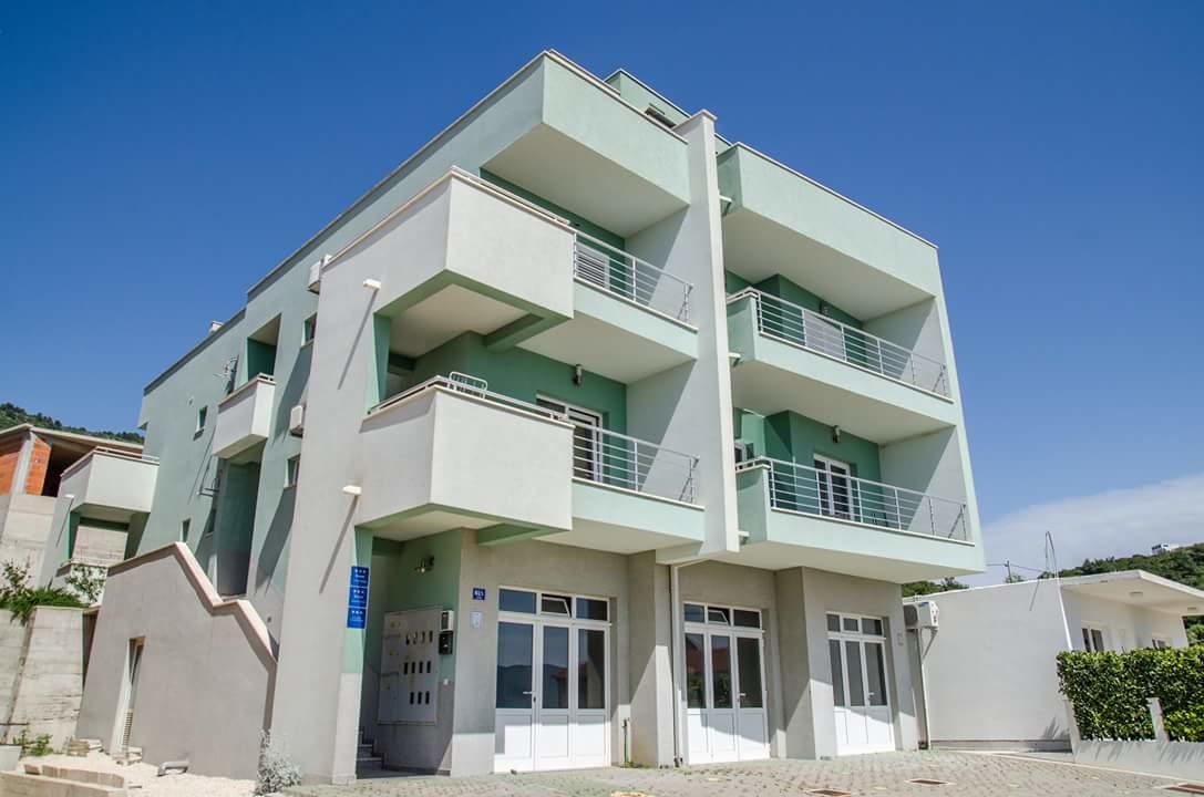 קלק Apartments Ivano מראה חיצוני תמונה